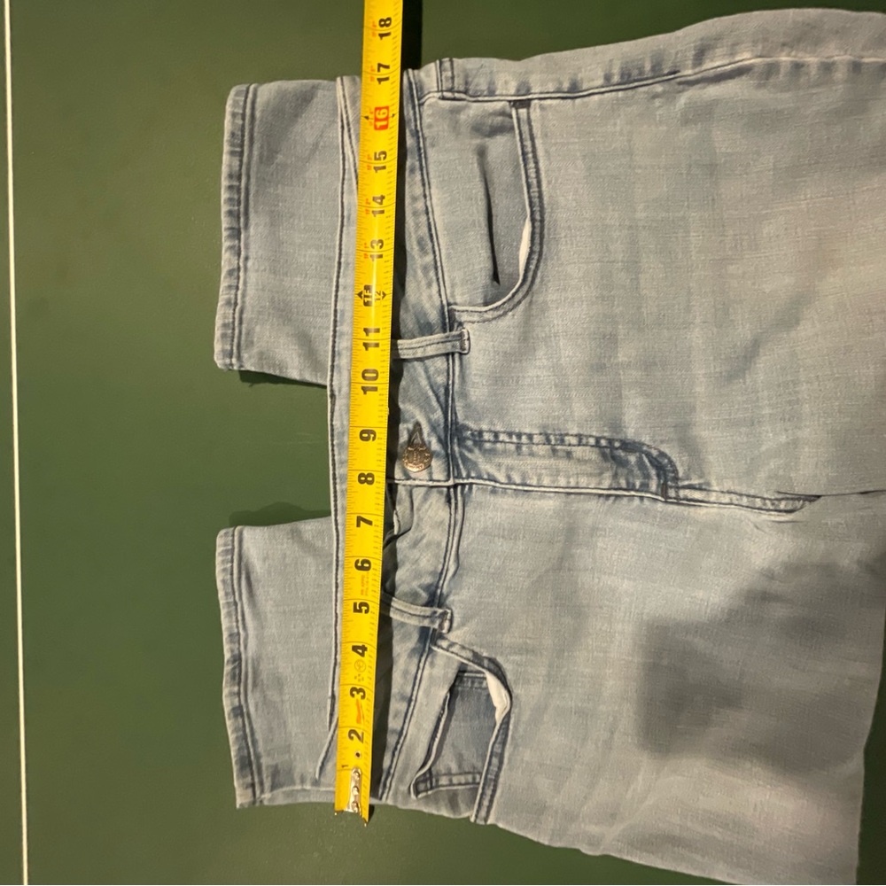 Riders by Lee Mid Rise Capri Jeans - Light Blue